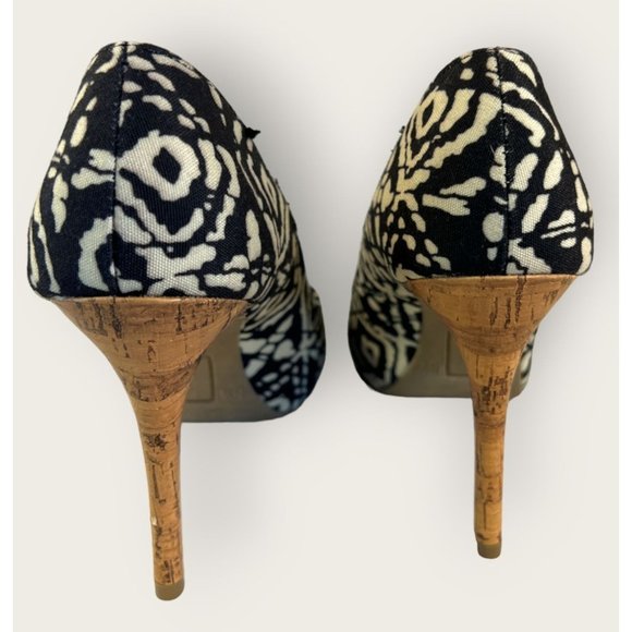 Christian Siriano Womens Size 8.5 Black and Cream Print, Cork Heels, Peep Toe - Picture 9 of 14